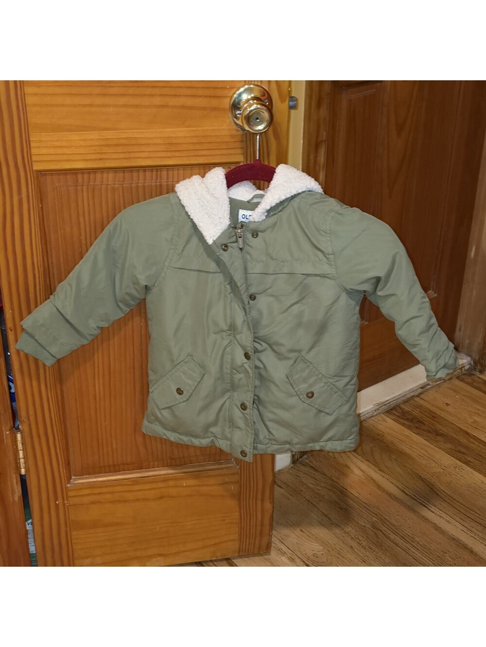 Old Navy 4T Hooded Winter Jacket - Olive/Sage Green (Sherpa Lined)
